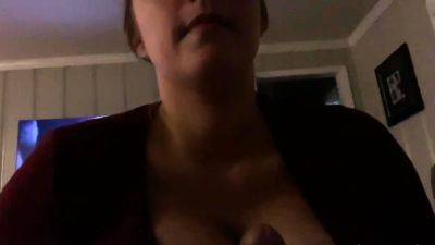 Hot amateur shakes her big boobs - drtuber.com